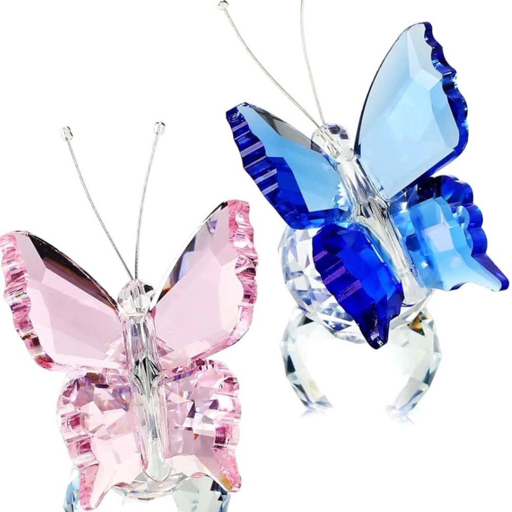 Baccarat style ornaments